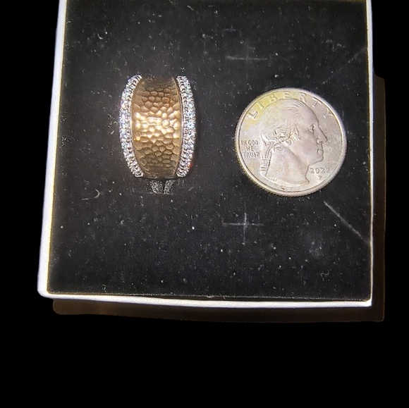 Joseph Esposito Chunky Two-tone Hammered CZ and Sterling Silver Ring - Picture 7 of 12